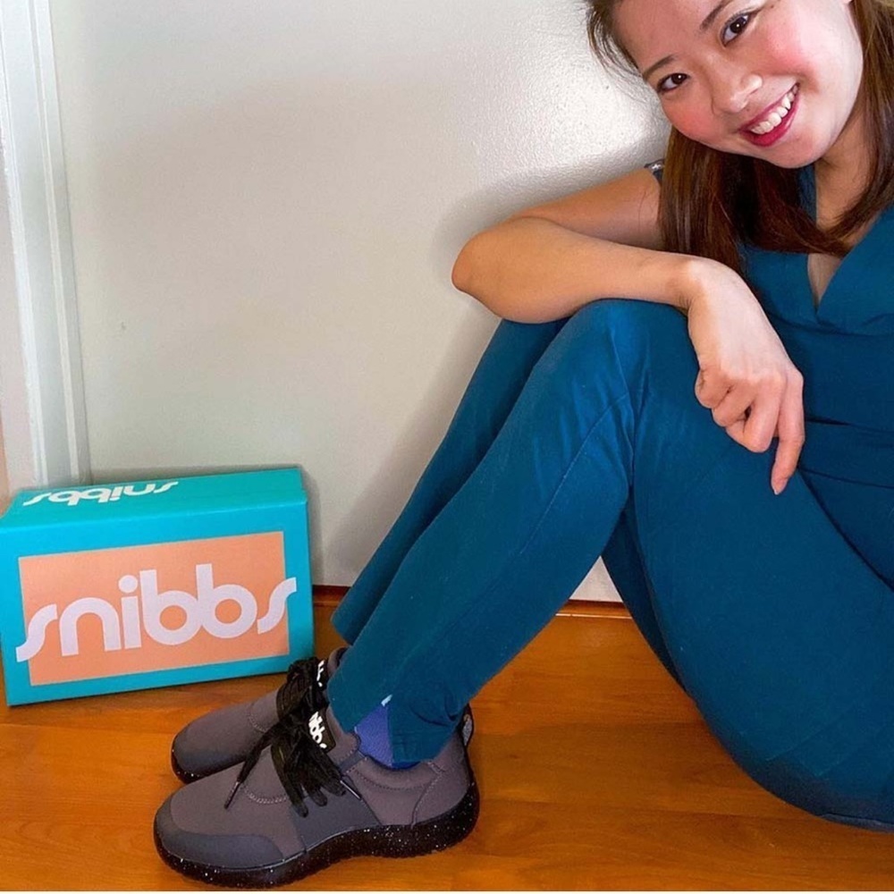 WOMEN'S Snibbs SPACECLOUD WORK SNEAKER size 5.5